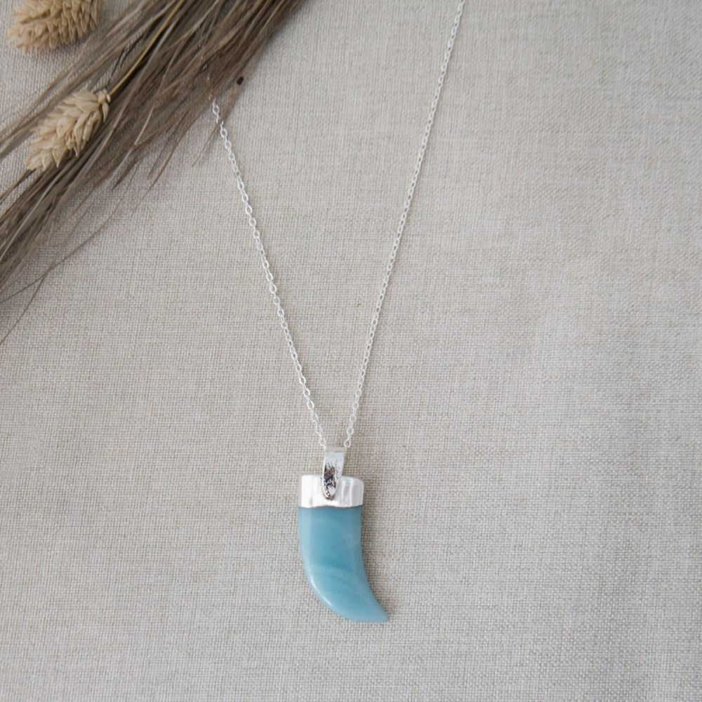 aqua horn necklace