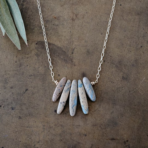 cadence necklace