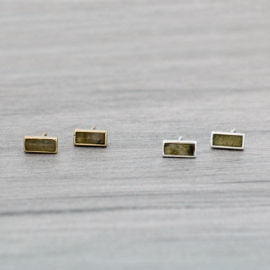 fortune studs-labradorite