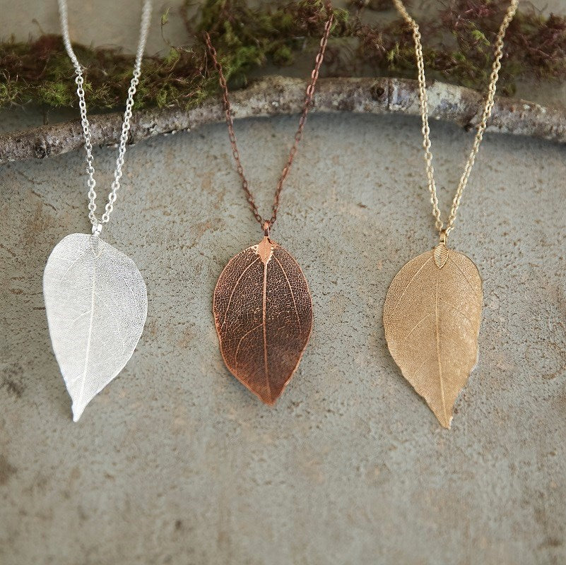 botanical leaf necklace