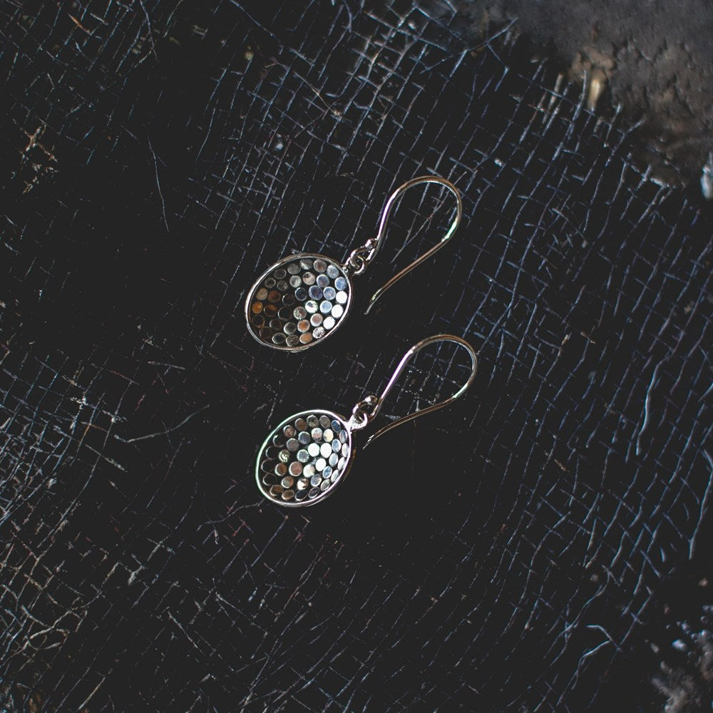 Titik Earrings-oval