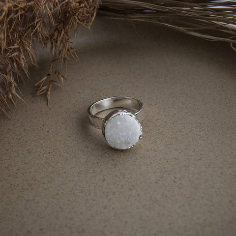 divine ring-off white