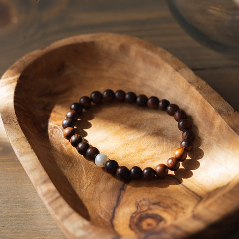 earthy elegance bracelet-white pearl