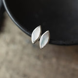Epoch Studs-mother of pearl