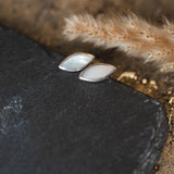 Epoch Studs-mother of pearl