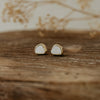 fleck studs-mother of pearl