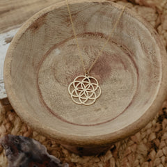 geo star necklace