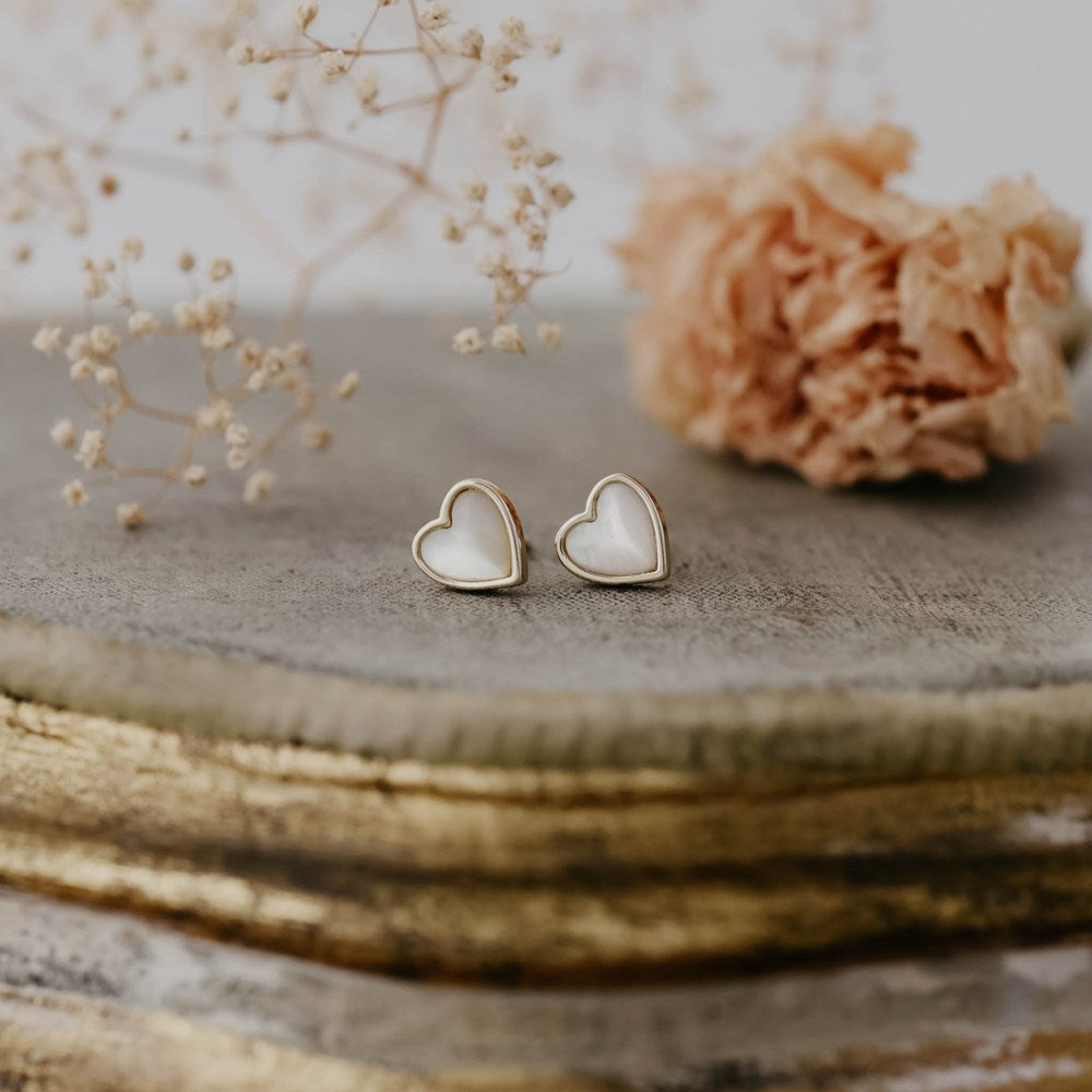 heart of stone studs-mother of pearl