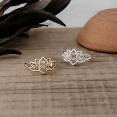 lotus ring-silver