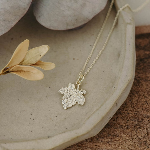 maple leaf necklace