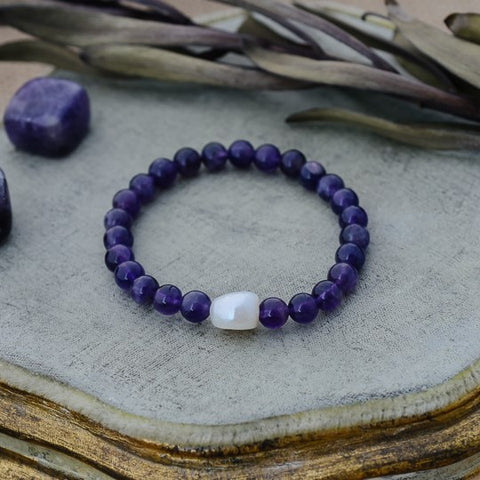 nika bracelet-amethyst/white pearl