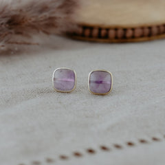 pandora studs-amethyst