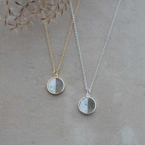 radius necklace-howlite/labradorite