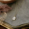 stone fleck necklace-mother of pearl