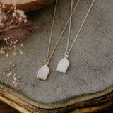 stone fleck necklace-mother of pearl