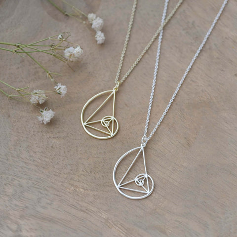 treble necklace