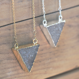 trinity necklace-grey