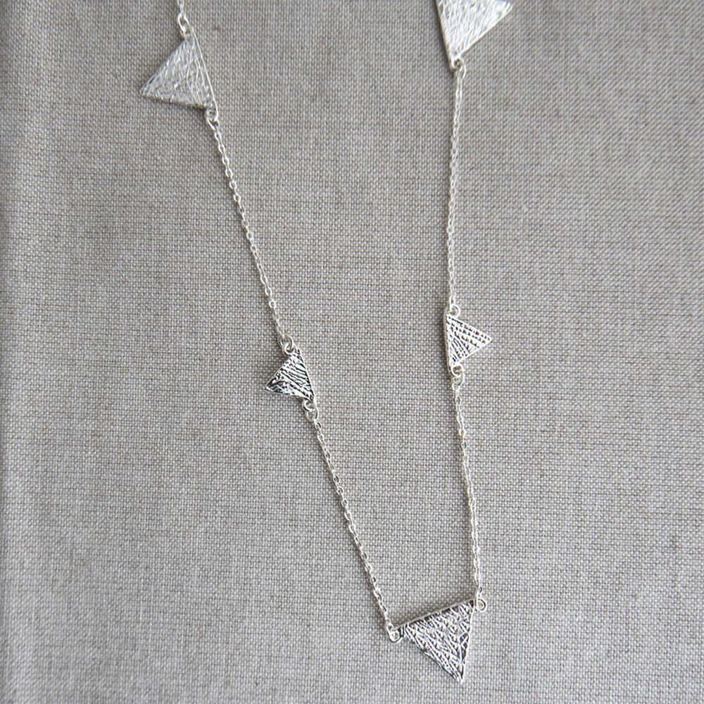 arisen necklace-silver