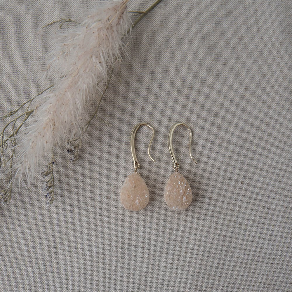 cosmos earrings-champagne