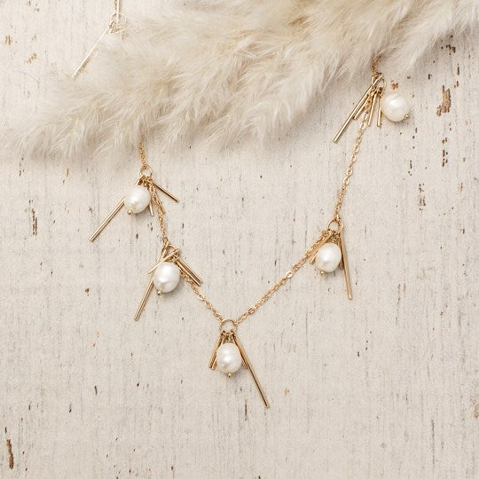 mardi gras necklace-white pearl