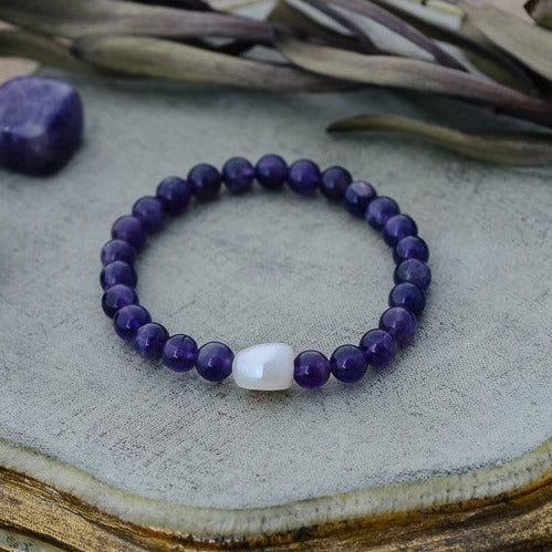 nika bracelet-amethyst/white pearl